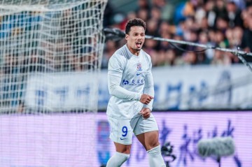 开云体育App-中超-拉唐双响+点球绝杀 上海申花3-2客胜津门虎