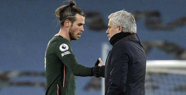 1613631821159016072.jpg 39399936-0-image-a-28_1613569590245.jpg